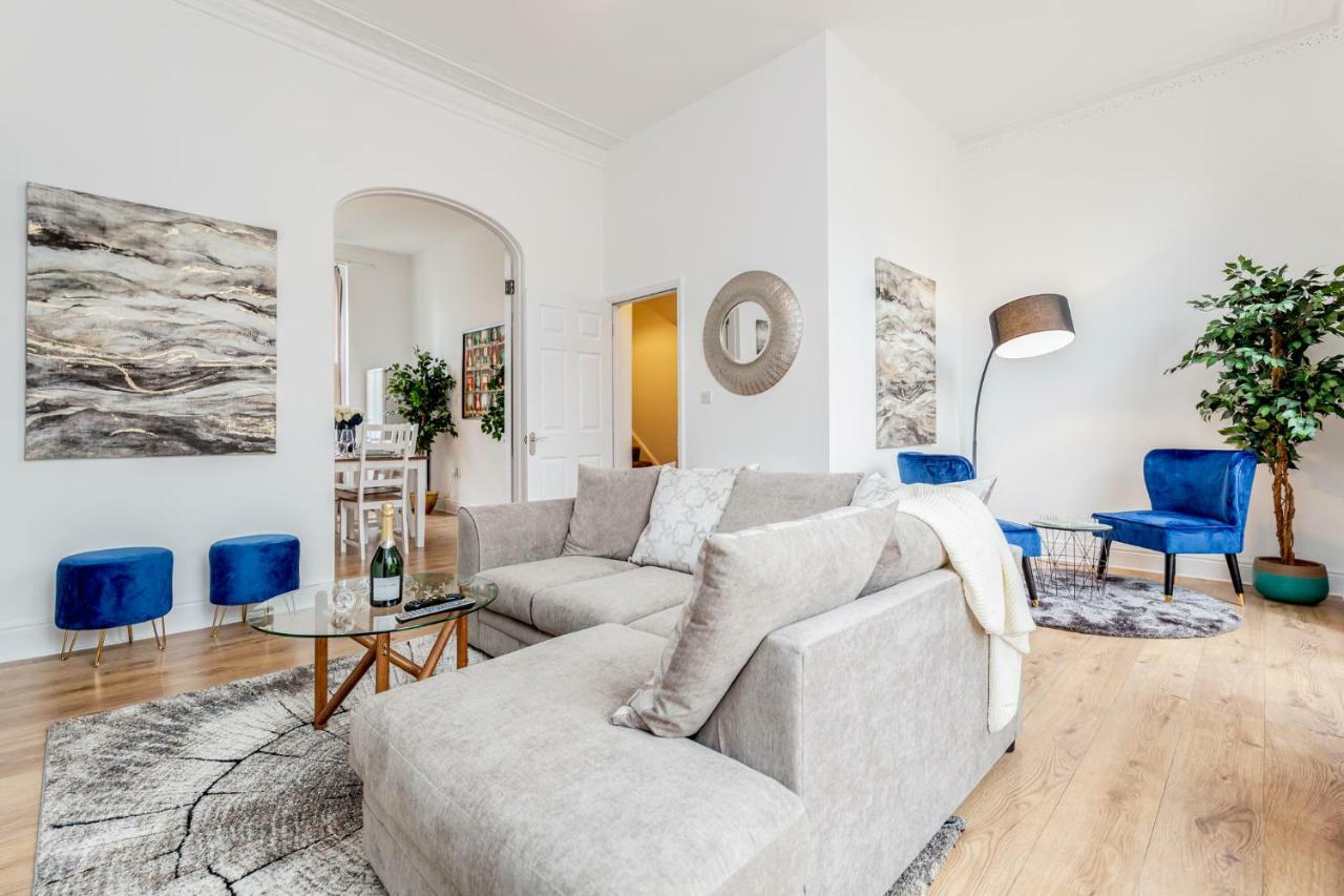 Bright & Spacious 4Beds Home - Kensington High Street-Olympia Londýn Exteriér fotografie