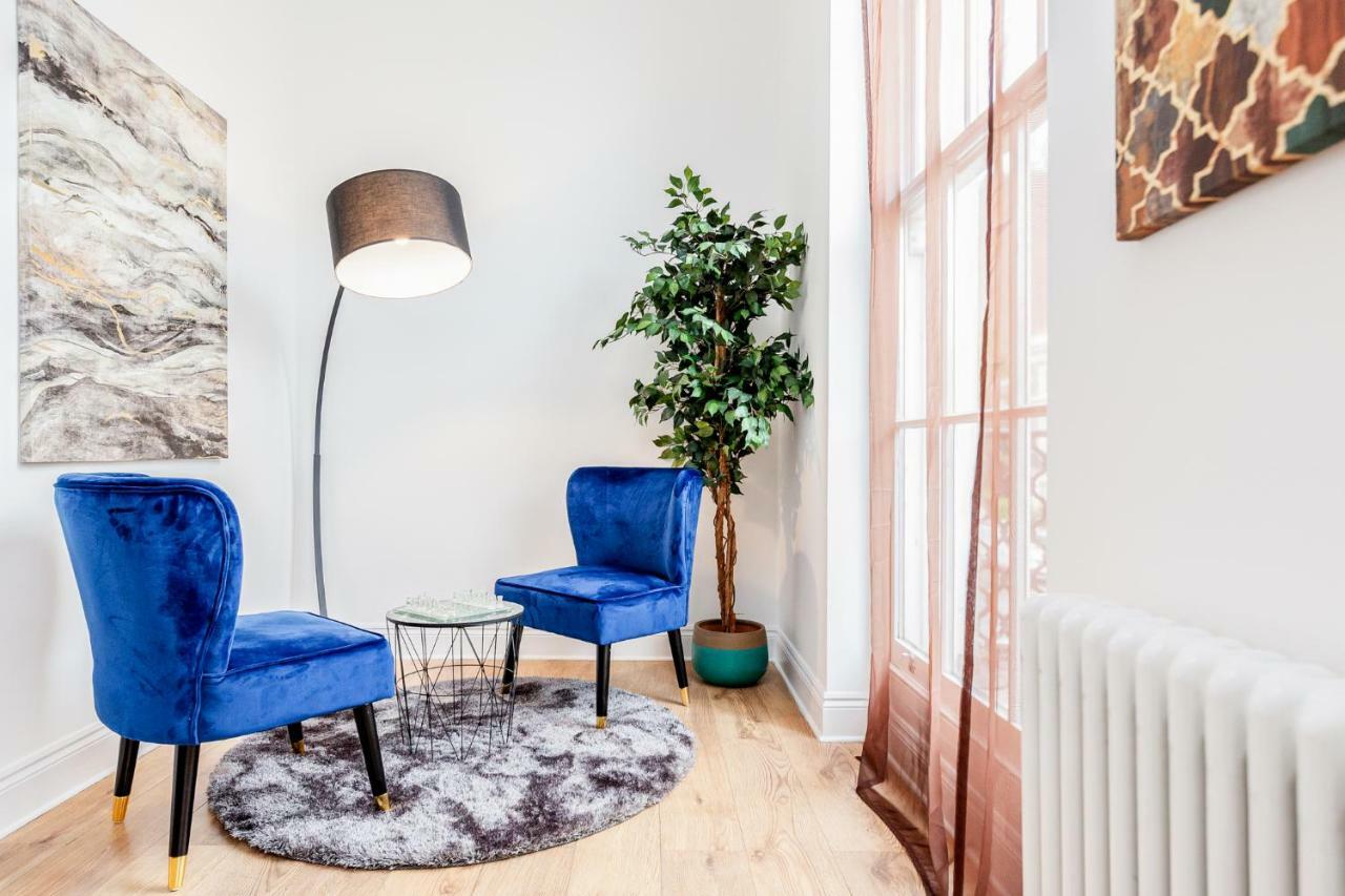 Bright & Spacious 4Beds Home - Kensington High Street-Olympia Londýn Exteriér fotografie
