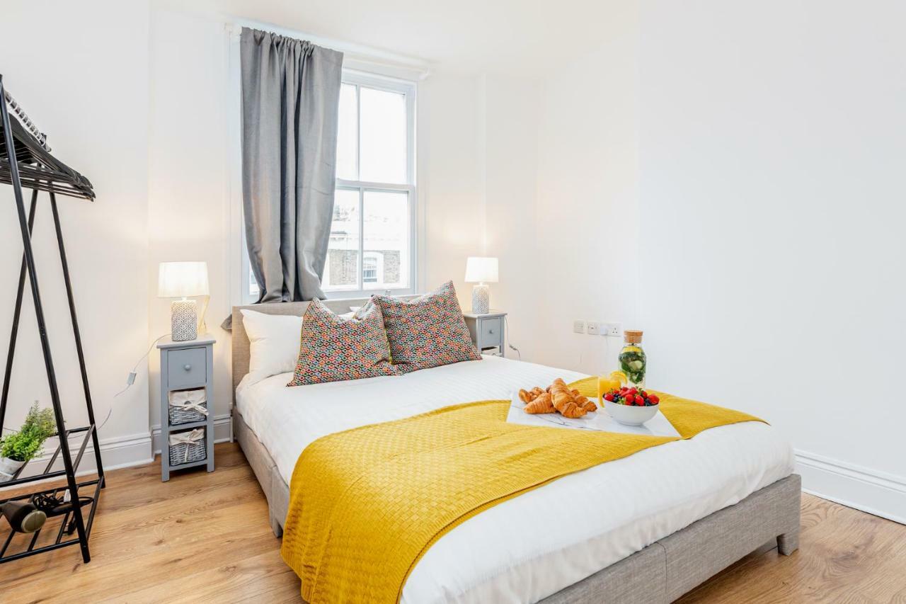 Bright & Spacious 4Beds Home - Kensington High Street-Olympia Londýn Exteriér fotografie
