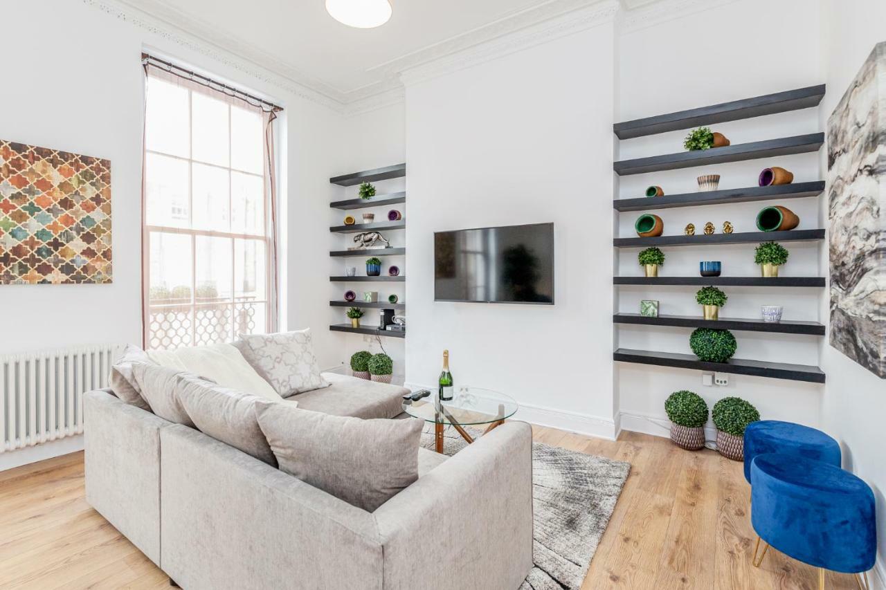 Bright & Spacious 4Beds Home - Kensington High Street-Olympia Londýn Exteriér fotografie